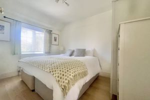 Photo 18- click for photo gallery